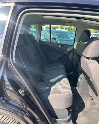 Volkswagen Tiguan cena 40888 przebieg: 238727, rok produkcji 2010 z Sułkowice małe 781